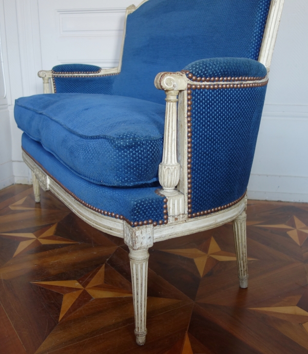 Louis XVI sofa for 2 covered with blue velvet, late 18th century circa 1790