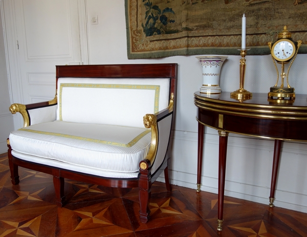 Canapé d'officier à têtes de lion, acajou, bois doré et bronze doré - époque Consulat