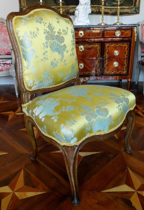 Cresson - provenance royale : chaise de salon d'époque Louis XV estampillée