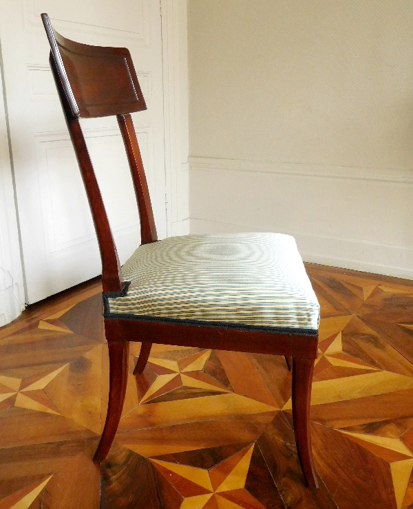 Georges Jacob : pair of mahogany Klismos-shaped chairs - stamped - circa 1790