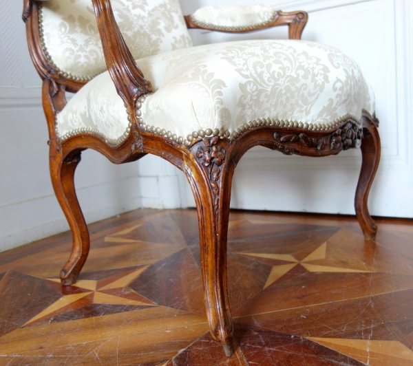 Louis XV walnut armchair attributed to Pierre Nogaret - 18th century circa 1850