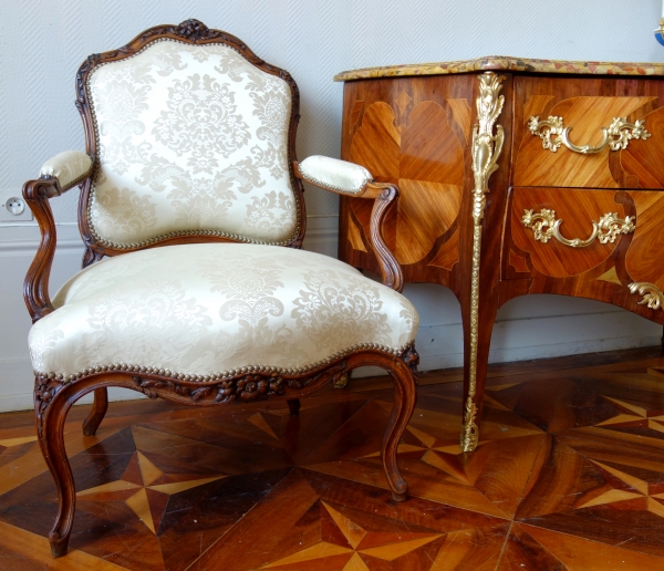 Louis XV walnut armchair attributed to Pierre Nogaret - 18th century circa 1850