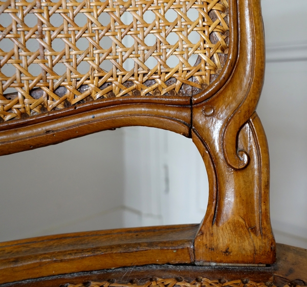 François Reuze : Louis XV canned working armchair, 18th century - stamped