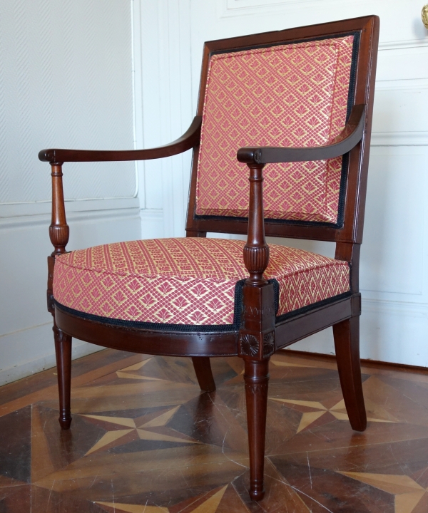 Georges Jacob : fauteuil de bureau en acajou d'époque Directoire - estampillé - couverture crin