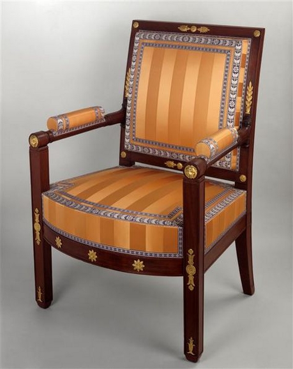 Marcion : Empire mahogany cabinet armchair, early 19th century