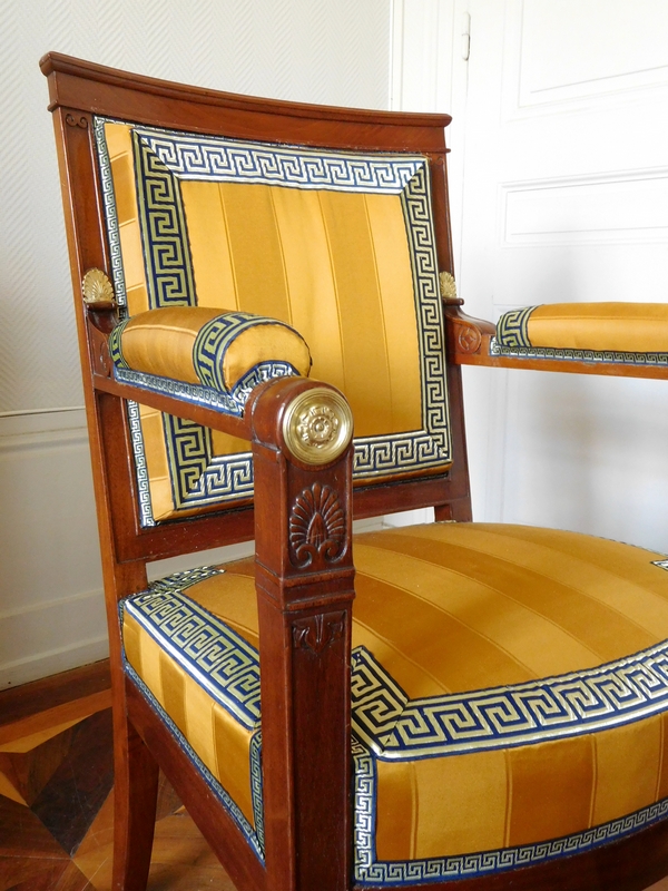 Marcion : Empire mahogany cabinet armchair, early 19th century