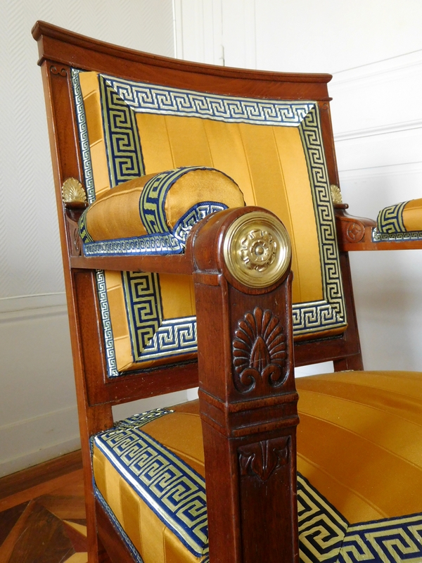 Marcion : Empire mahogany cabinet armchair, early 19th century