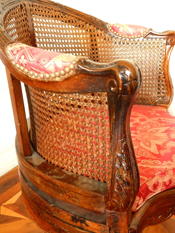 Regence walnut office armchair - early 18th century