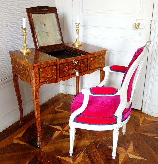 Jean Baptiste Boulard : finely carved Louis XVI cabriolet armchair - rich pink velvet silk - stamped