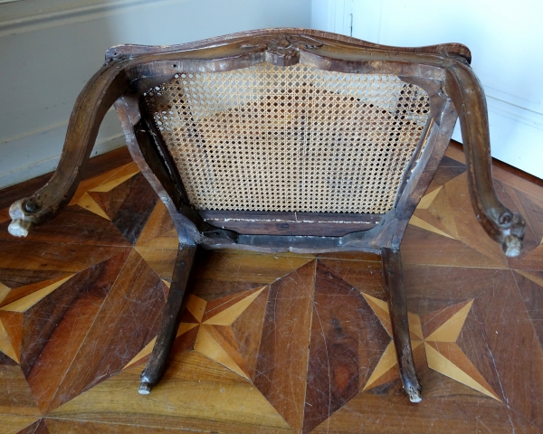 Louis XV / Regency canned armchair, silk cushion - 18th century