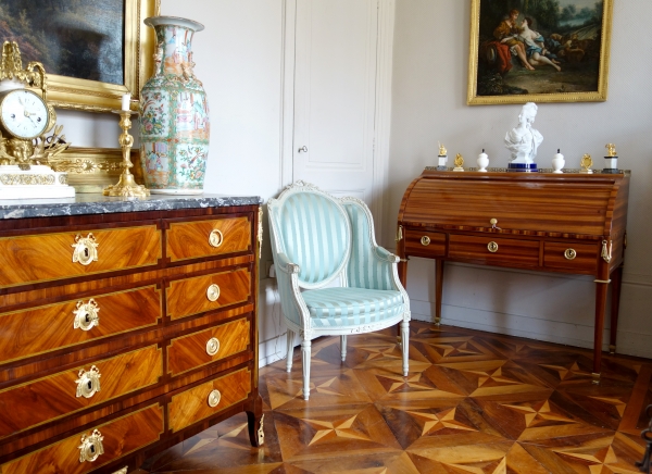 Louis XVI working armchair in the taste of Jean-Baptiste Sene, 18th century