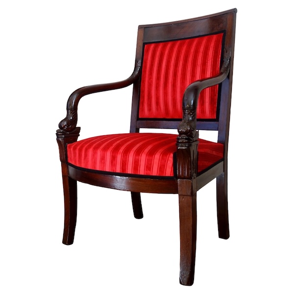 Empire mahogany armchair, dolphin-shaped armrests, early 19th century