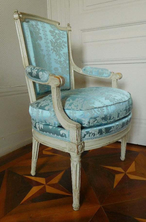 Fauteuil cabriolet d'époque Louis XVI, garniture à carreau