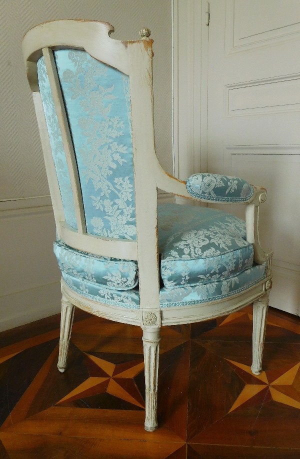 Fauteuil cabriolet d'époque Louis XVI, garniture à carreau