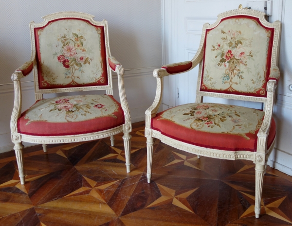 Louis XVI so-called a la Reine armchair, 18th century - stamped Claude Sené