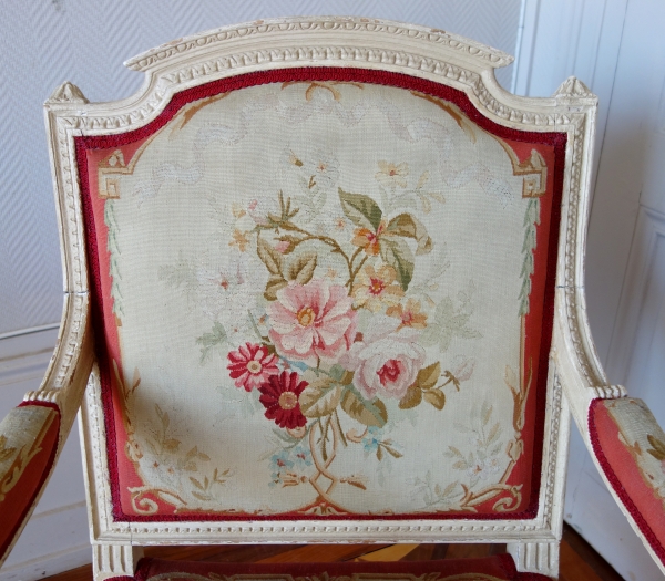 Fauteuil à la Reine d'époque Louis XVI, tapisserie de Beauvais & numéro d'inventaire