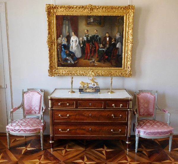 Pair of cabriolet armchairs, end of Louis XVI period / French Directoire (late 18th century)