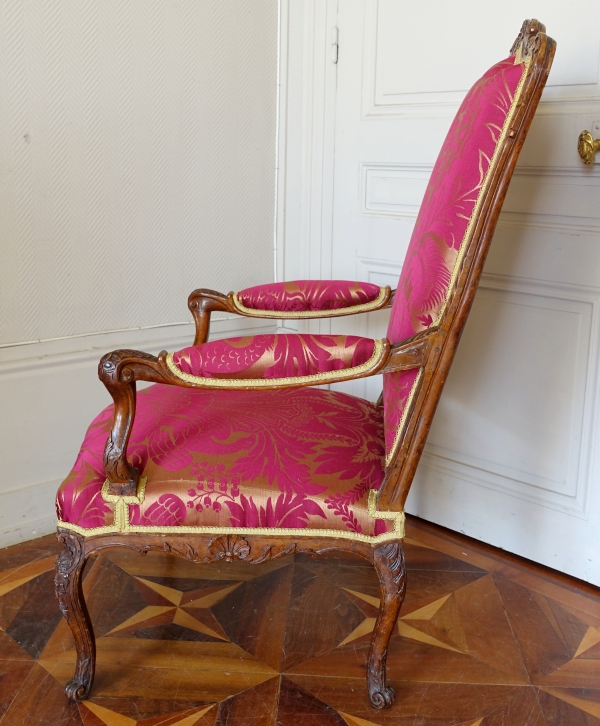 Large Louis XIV armchair - early 18th century circa 1710-1720