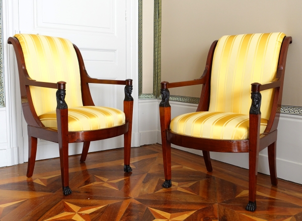Mobilier de salon en acajou d'époque Directoire Consulat attribué à Demay