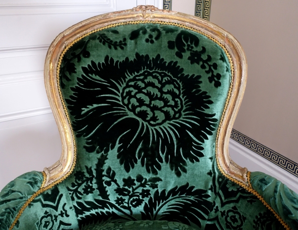 Louis Delanois - paire de bergères Louis XV en cabriolet - estampille - velours de soie