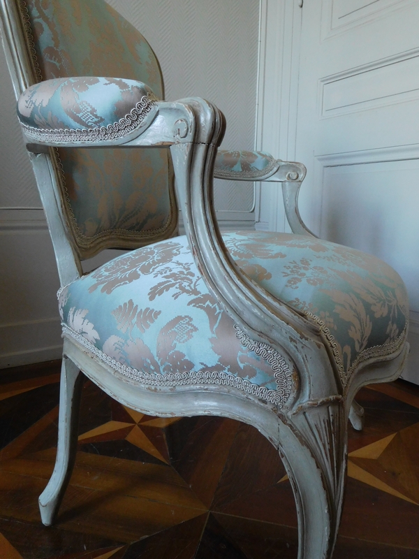 Pierre-François-Joseph Corbisier : paire de fauteuils cabriolets d'époque Louis XV estampillés