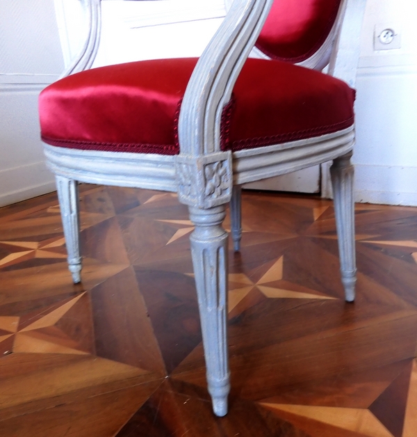 Pair of Louis XVI cabriolet armchairs - burgundy satin, 18th century