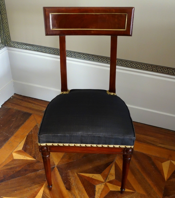 Paire de chaises à l'étrusque en acajou d'époque Directoire, couverture en crin de cheval