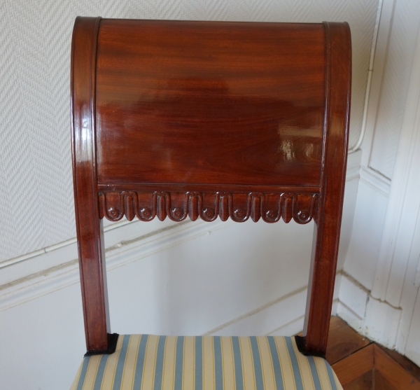 Paire de chaises à l'étrusque en acajou attribuées à Jacob - époque Directoire