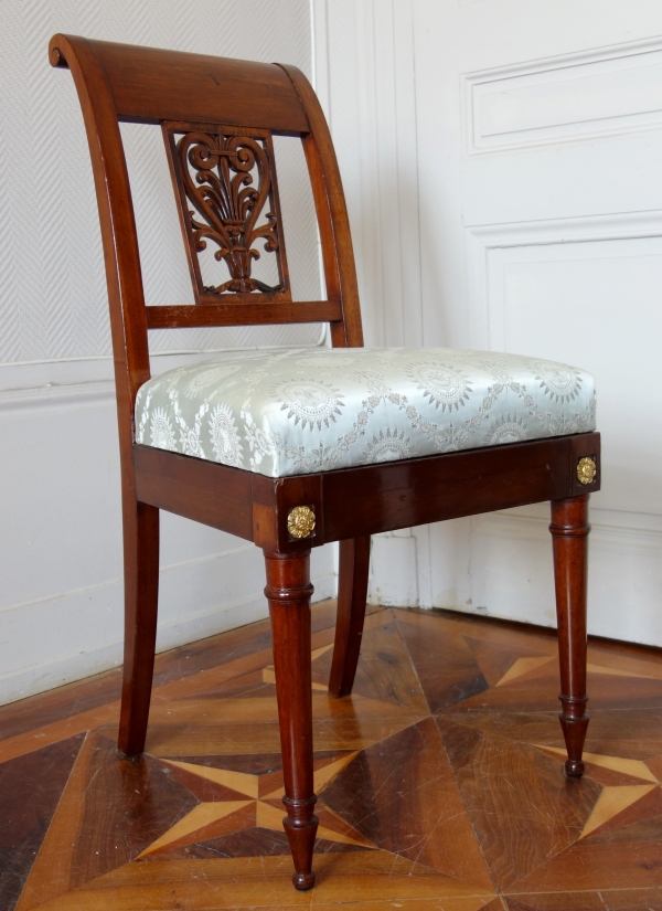 Paire de chaises à l'Etrusque à châssis d'époque Directoire en acajou par Georges Jacob