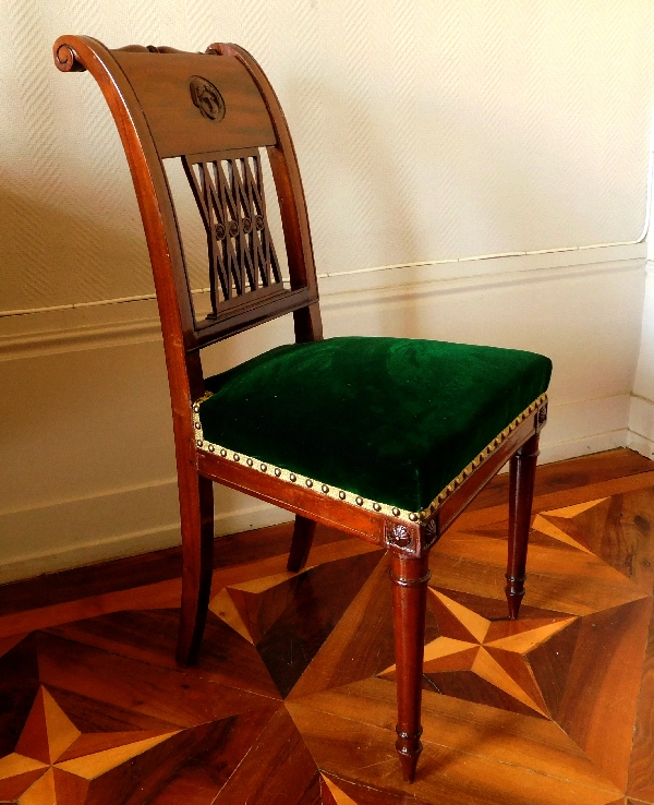 Pair of Directoire mahogany chairs, late 18th century