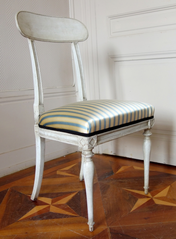 Pair of lacquered chairs in the taste of Jacob, late 18th century