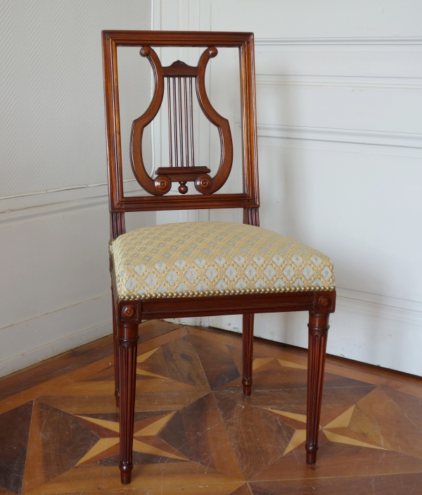 Georges Jacob : pair of mahogany Louis XVI chairs, lyra-shaped backrest