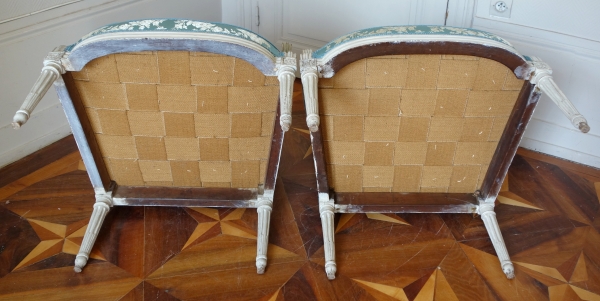 JB Boulard, menuisier du roi : paire de fauteuils à la Reine d'époque Louis XVI, estampillés