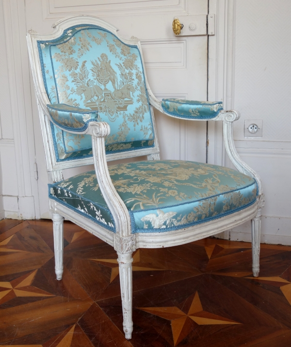 JB Boulard, menuisier du roi : paire de fauteuils à la Reine d'époque Louis XVI, estampillés