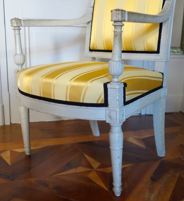 Paire de fauteuils à l'Etrusque en bois sculpté et laqué d'époque Directoire - vers 1795