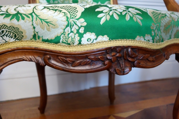 Pierre Nogaret - paire de fauteuils cabriolet d'époque Louis XV - estampille