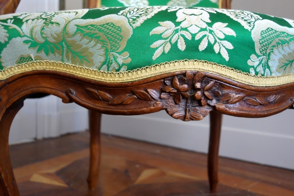 Pierre Nogaret - paire de fauteuils cabriolet d'époque Louis XV - estampille