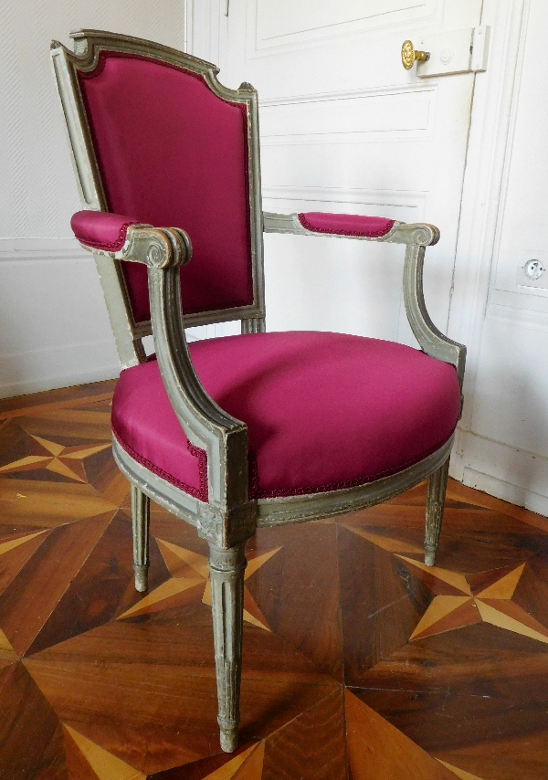 Pair of Louis XVI cabriolet armchairs, 18th century
