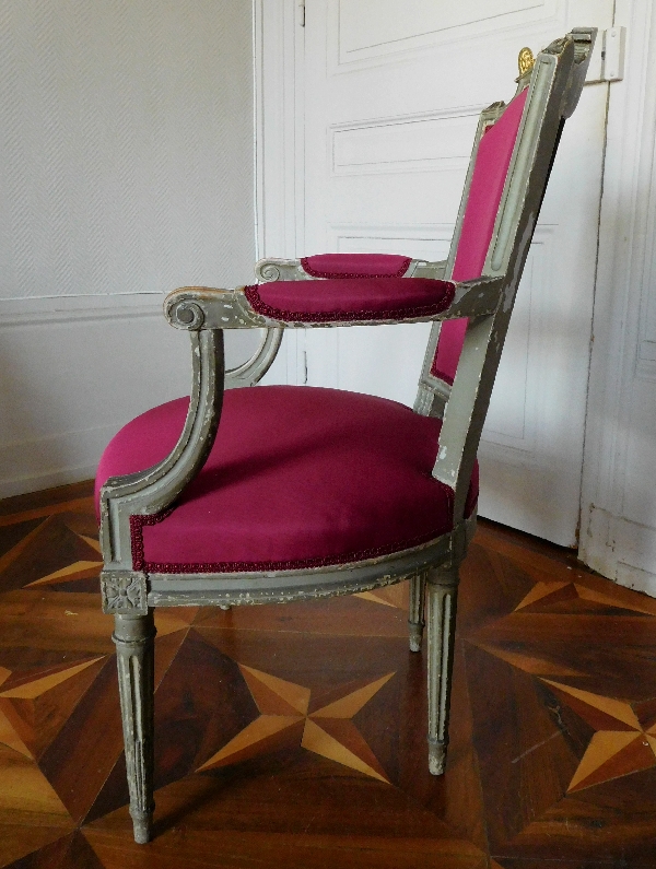 Pair of Louis XVI cabriolet armchairs, 18th century