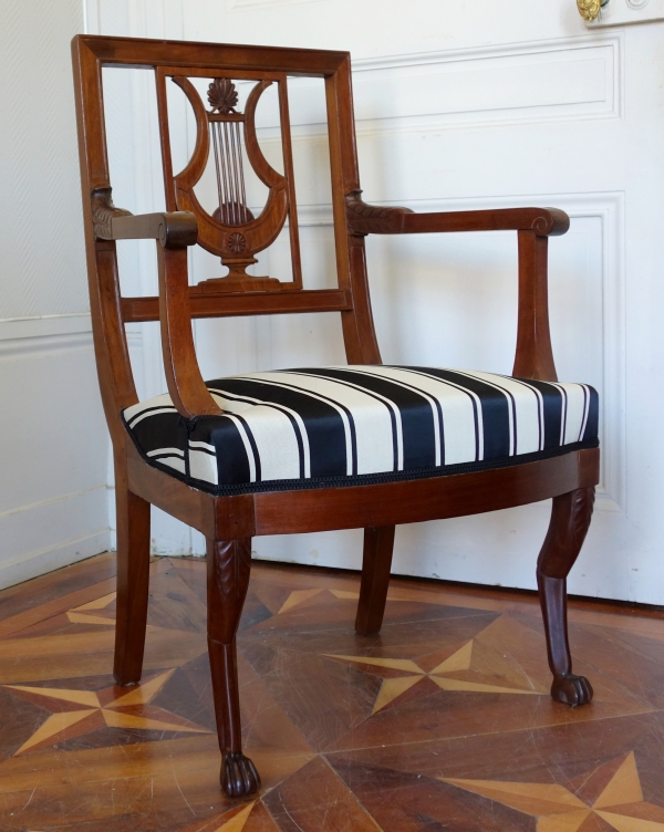 Pair of Directoire mahogany armchairs, lyra-shaped backrest, late 18th century