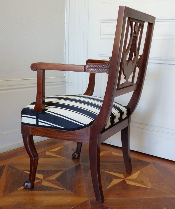 Pair of Directoire mahogany armchairs, lyra-shaped backrest, late 18th century