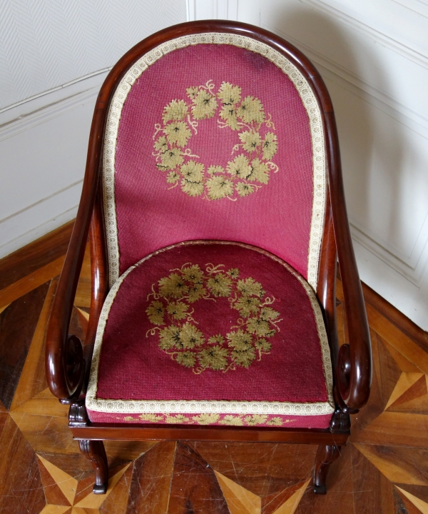 Jeanselme : paire de fauteuils gondole en acajou, estampille - provenance famille de La Rochefoucauld au Château de Verteuil