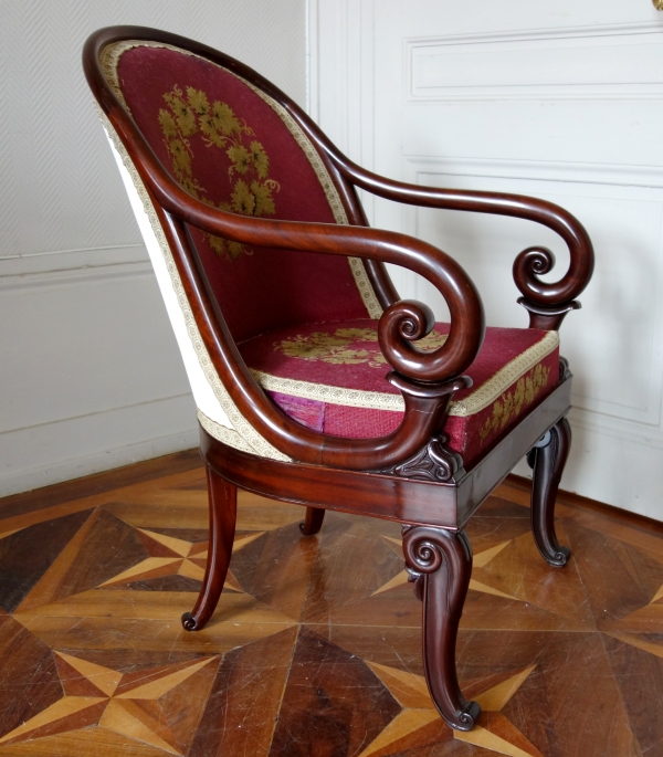 Jeanselme : paire de fauteuils gondole en acajou, estampille - provenance famille de La Rochefoucauld au Château de Verteuil