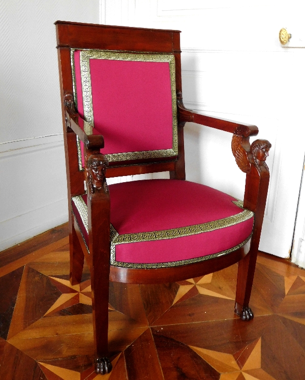 Jacob Desmalter (attribués à) : paire de fauteuils d’époque Empire richement sculptés circa 1806