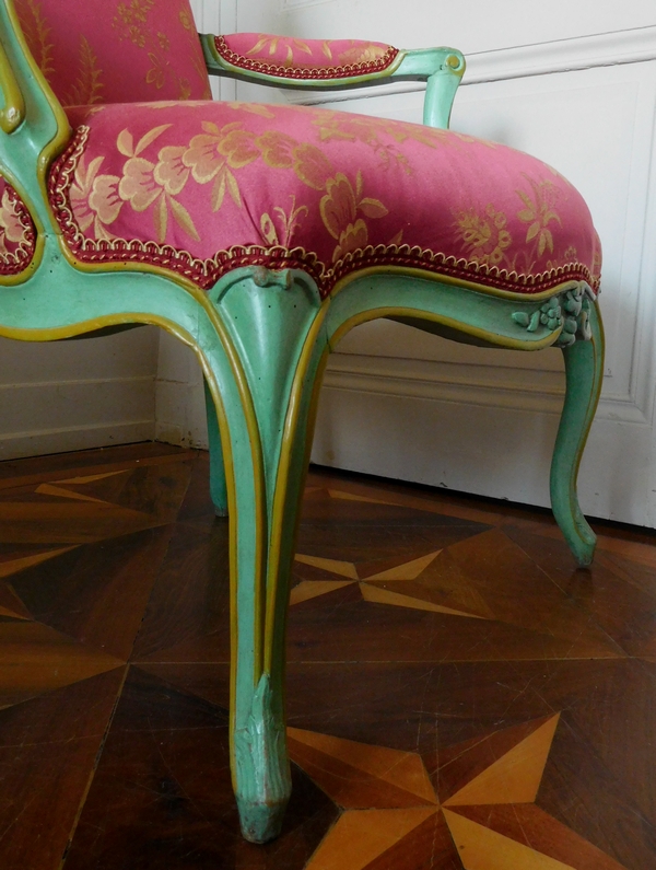 Pierre Bara : paire de fauteuils à la Reine d'époque Louis XV aux chinoiseries - estampillés