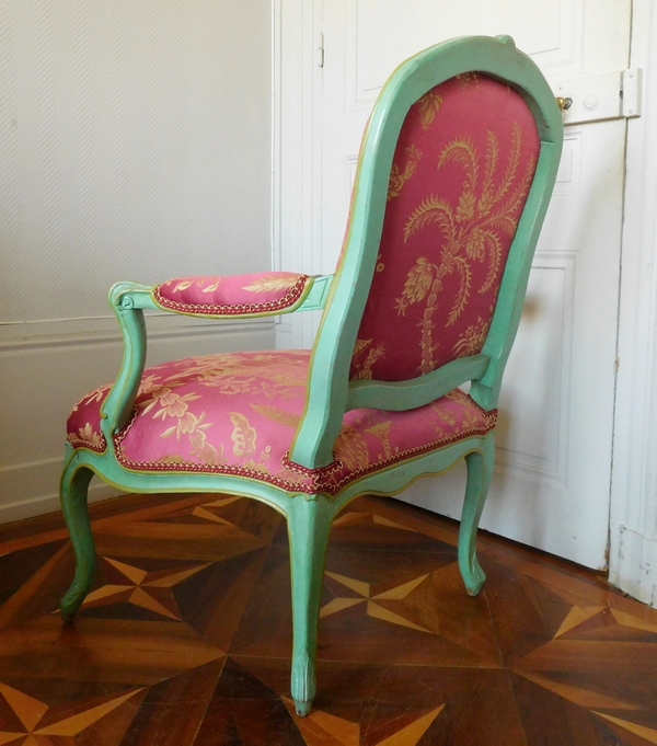 Pierre Bara : paire de fauteuils à la Reine d'époque Louis XV aux chinoiseries - estampillés