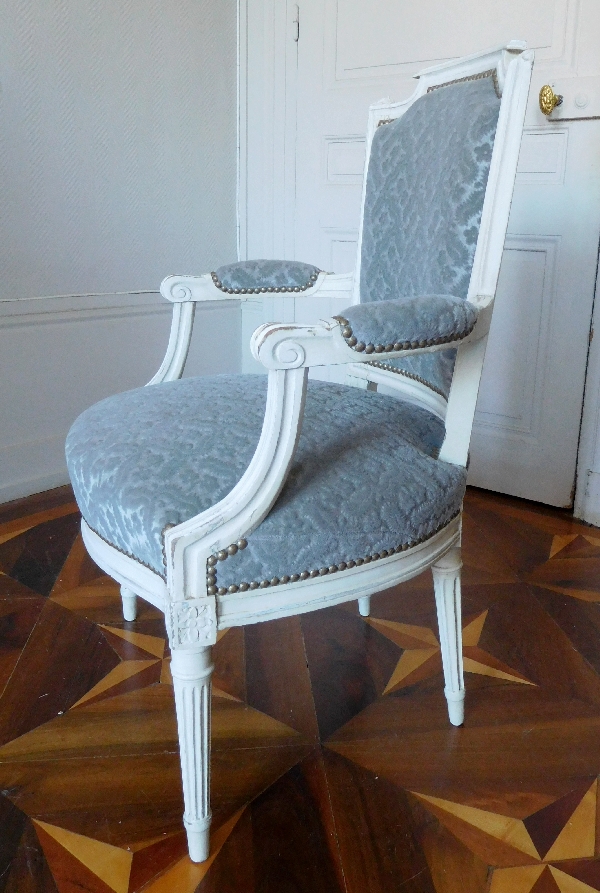 Pair of Louis XVI cabriolet armchairs, 18th century, grey velvet