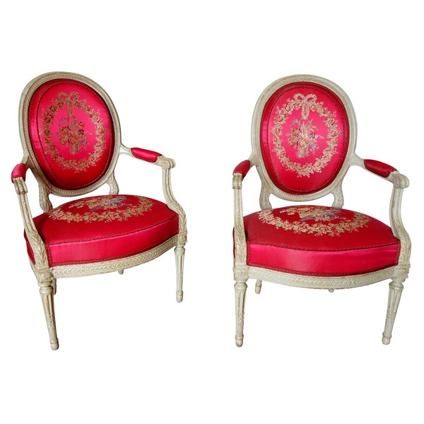 Delaisement : pair of luxurious cabriolet armchairs, Louis XVI period - stamped