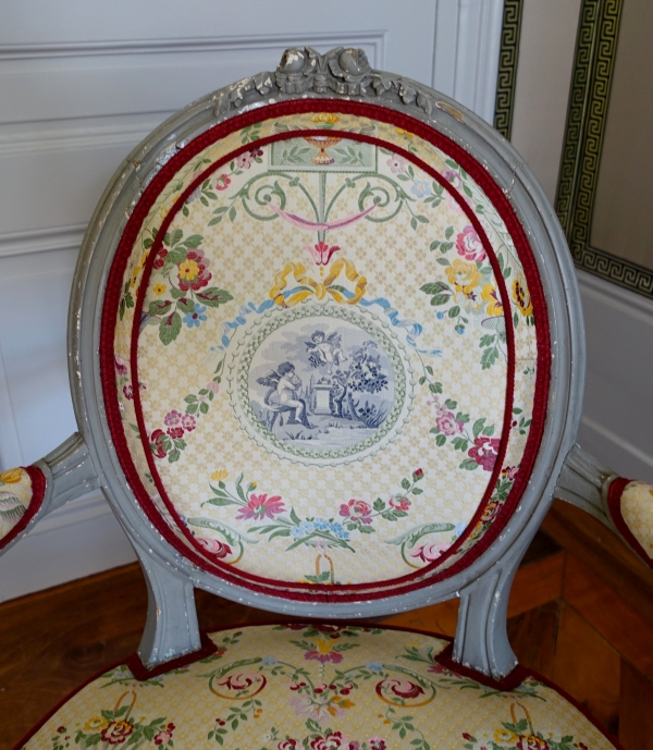 Claude Sené : paire de fauteuils cabriolet médaillon d'époque Louis XVI - estampille