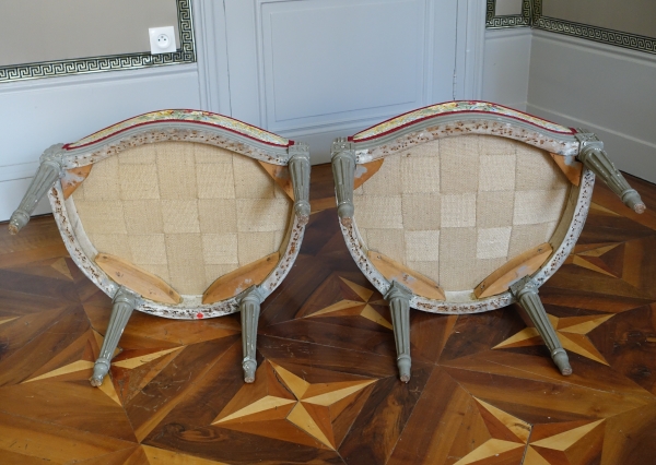 Claude Sené : paire de fauteuils cabriolet médaillon d'époque Louis XVI - estampille